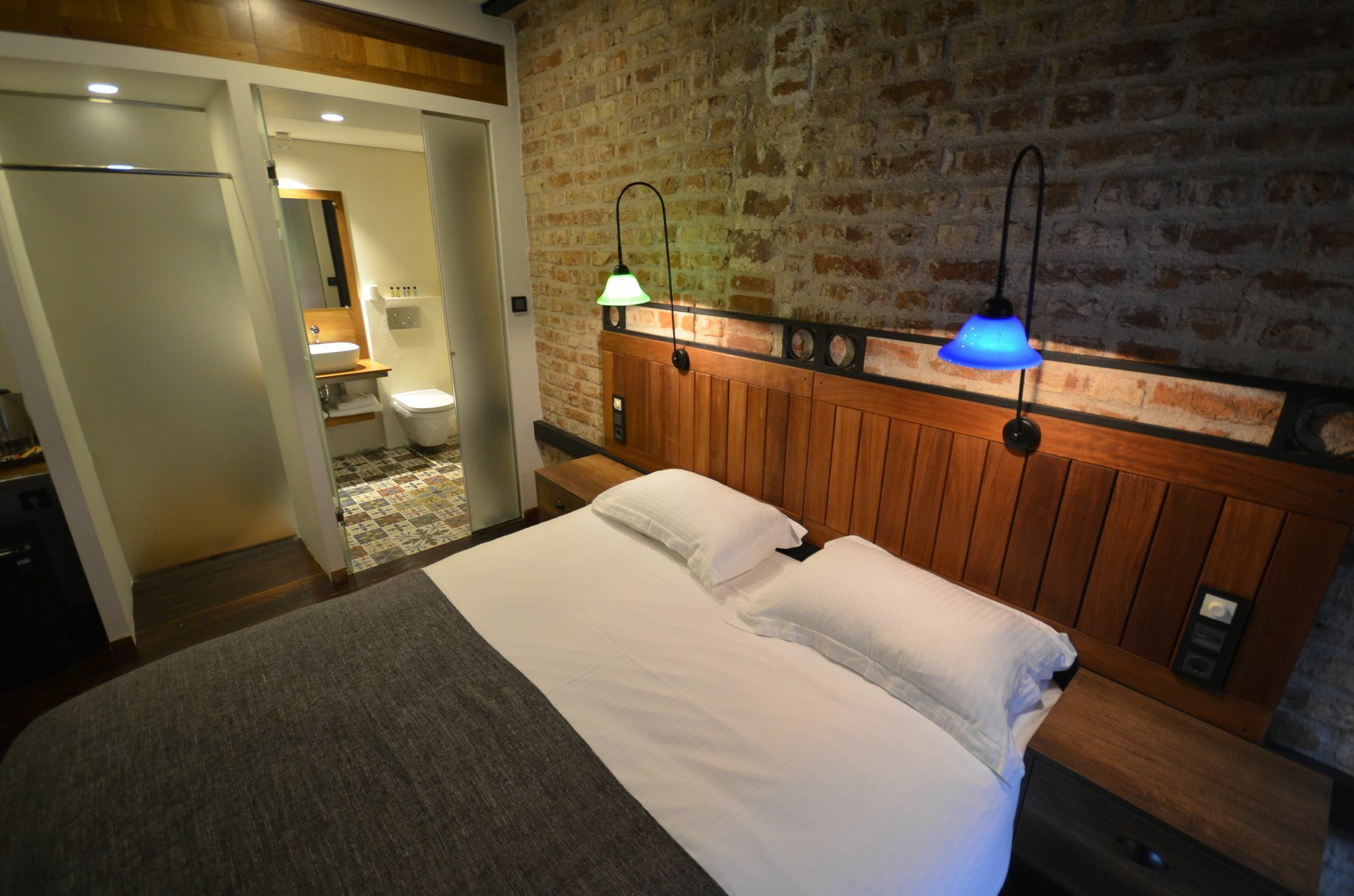 ünver Galata Apart Otel 2*